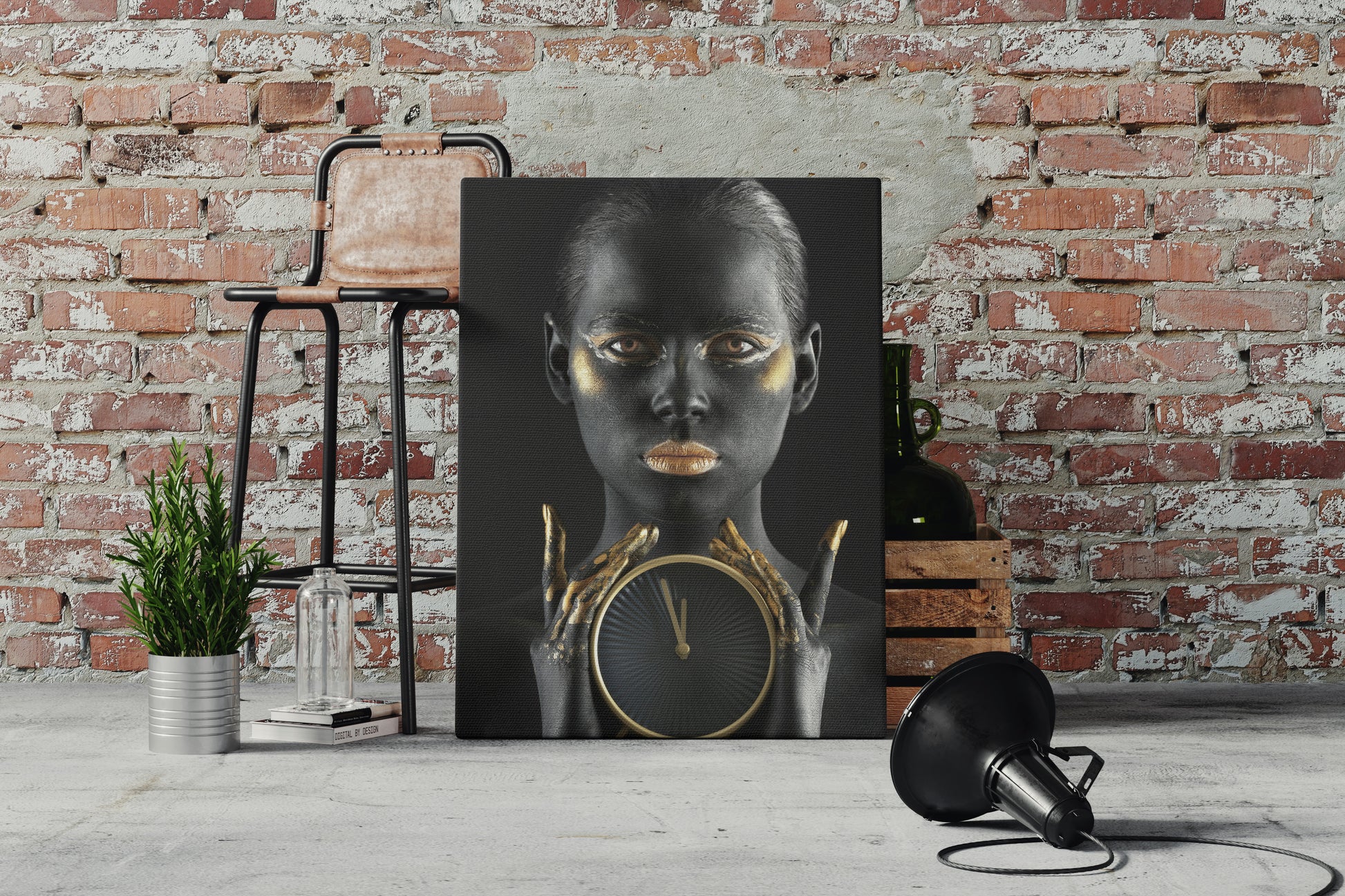 Канава с елегантен портрет на жена, държаща часовник в ръце – декоративно платно за стена